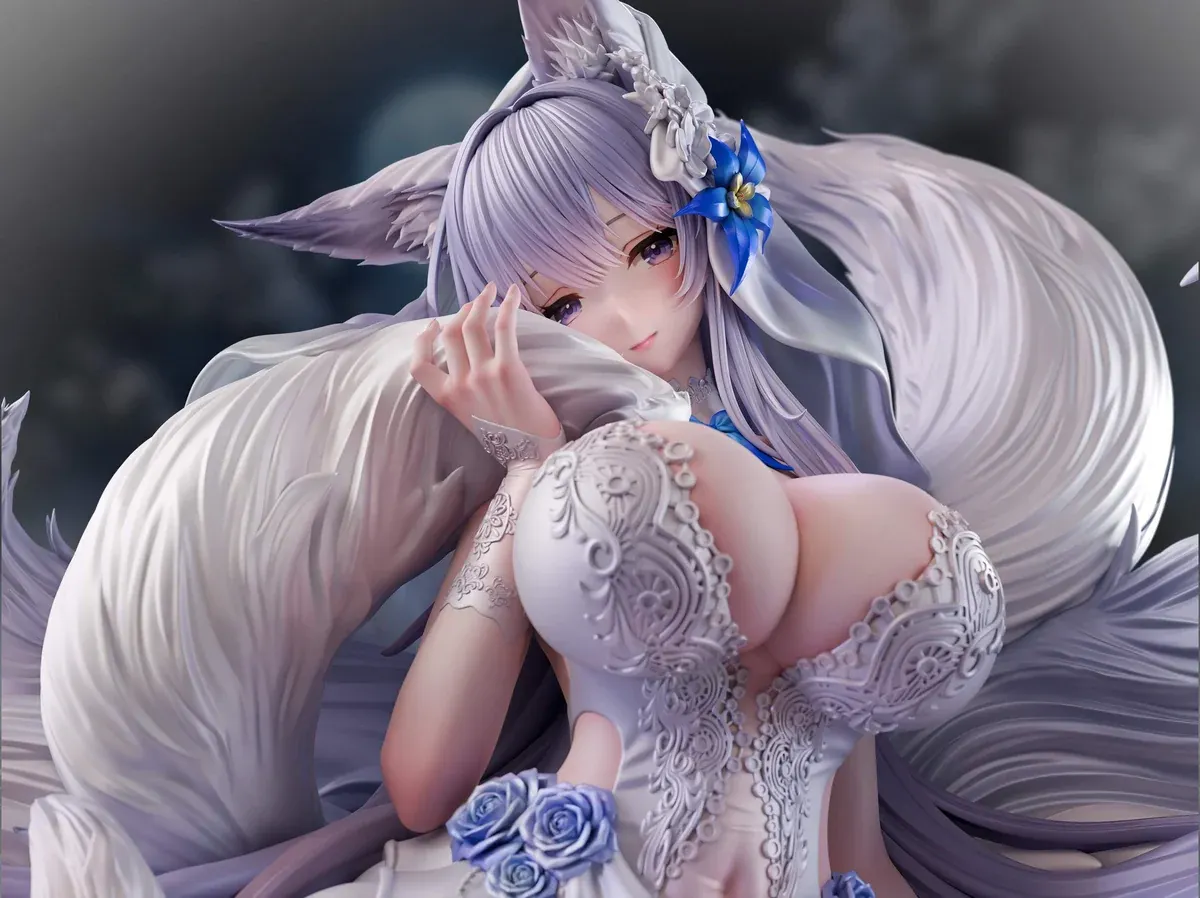 Close-up of the Hyperion Studio Azur Lane Shinano figure in bridal white lace, blue roses, fox ears, LED ring, and silver tails.
