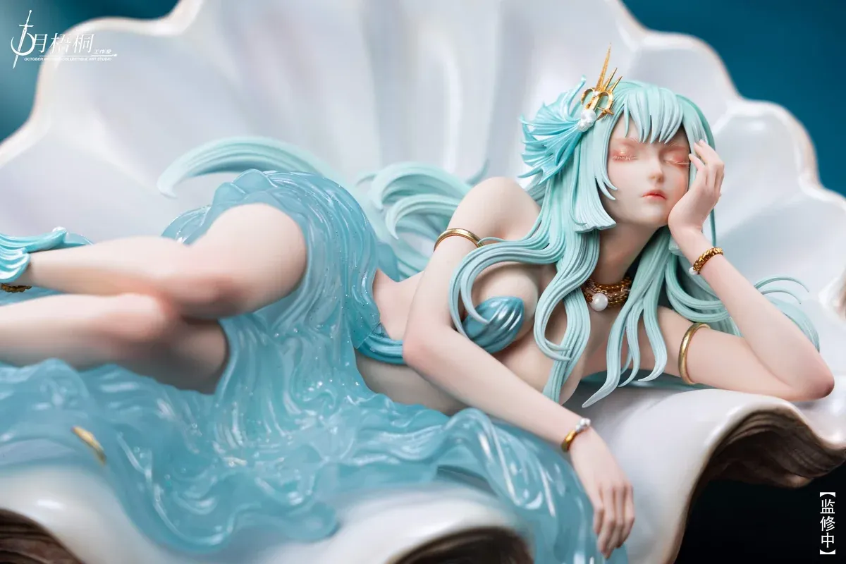 "Exquisite 1/6 Haishe Clam Girl original resin statue by October Wutong Studio, revealing its ethereal spirit and intricate aquatic base details."