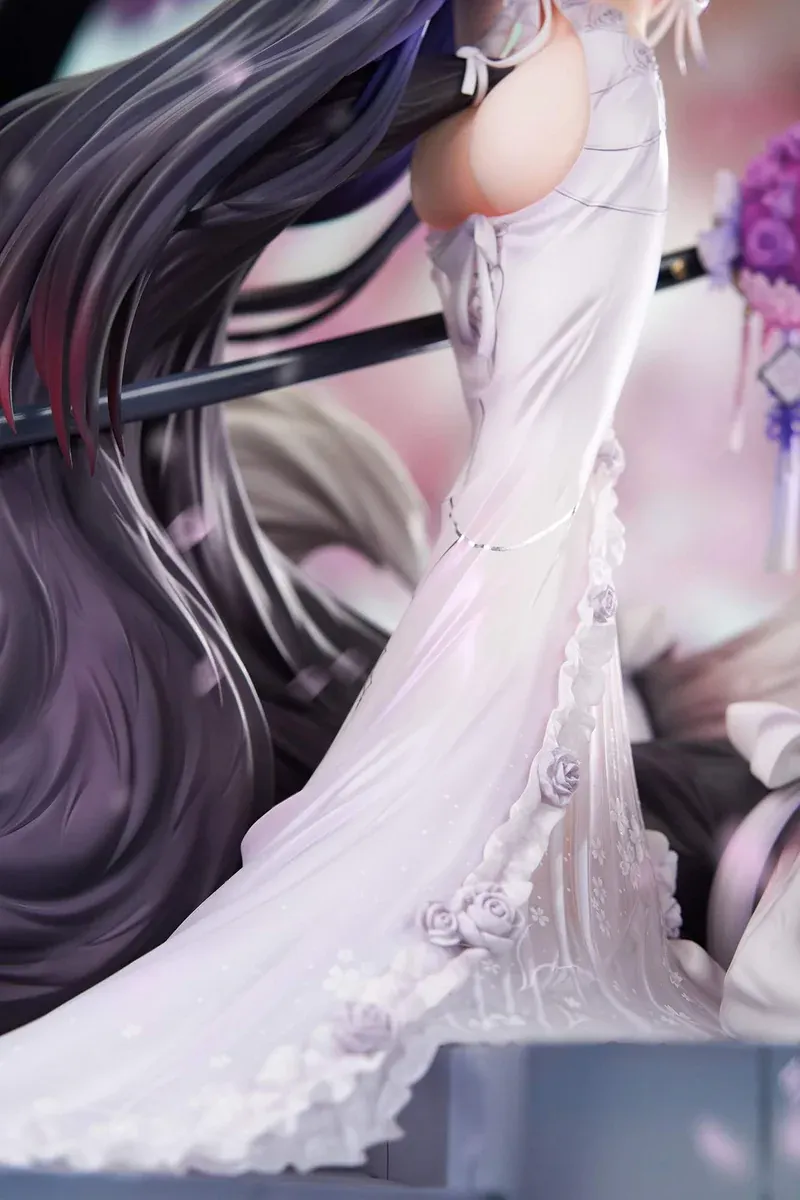 "Premium acrylic display case with integrated LED lighting, elegantly illuminating the official 1/7 Azur Lane Kroos Wisteria Heart statue."
